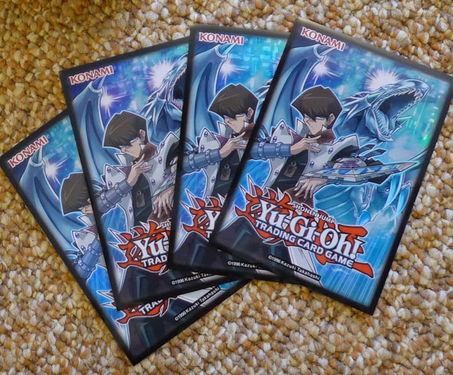 Yu-Gi-Oh! Kaiba's Majestic Collection Card Sleeves - Quick Review 